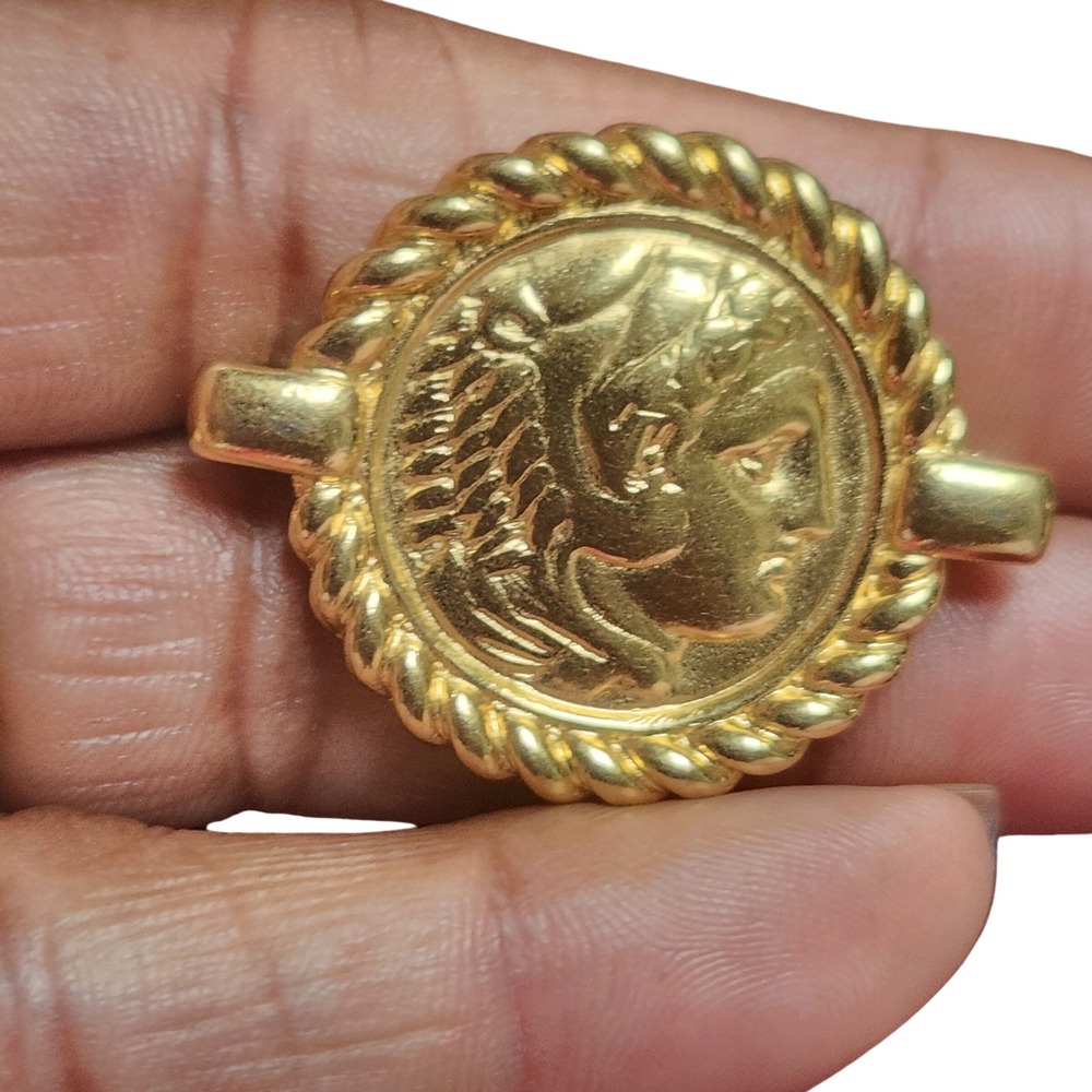 Monet Vintage Gold Tone Greco Roman Coin Brooch Pin Rope Border Medallion